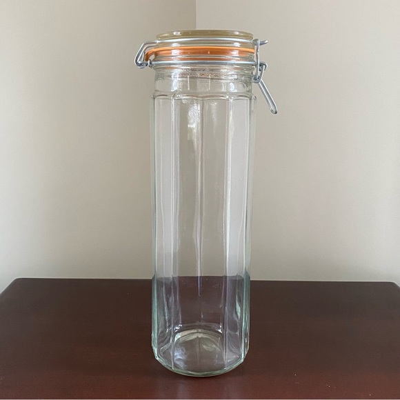 Vintage Glass Pasta Canister With Clamp Lid - Picture 2 of 10